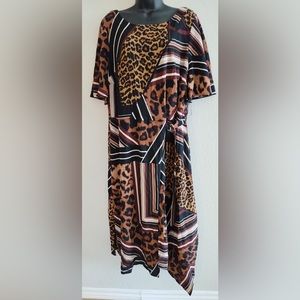 Luxology Womens Dress Shift Size 1X Animal Print  Flouncy Sleeves Beautiful